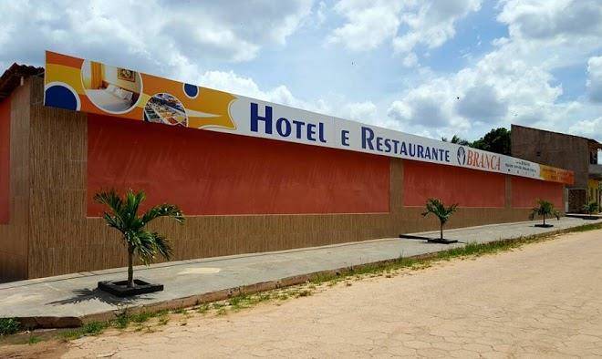 Hotel mao branca