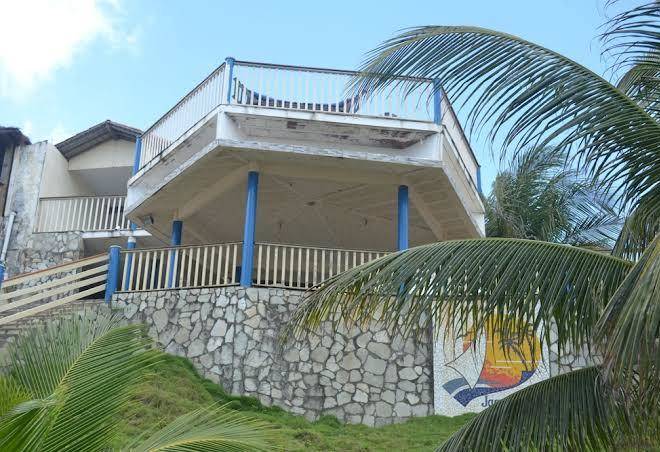 Jacuma's lodge hotel