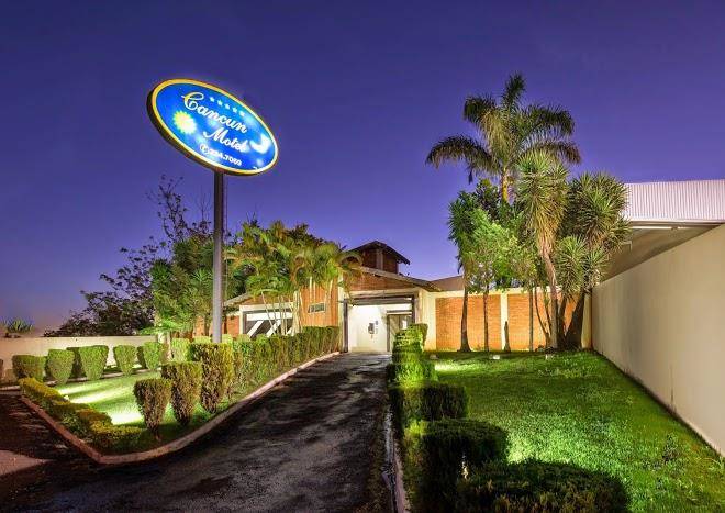 Cancun motel