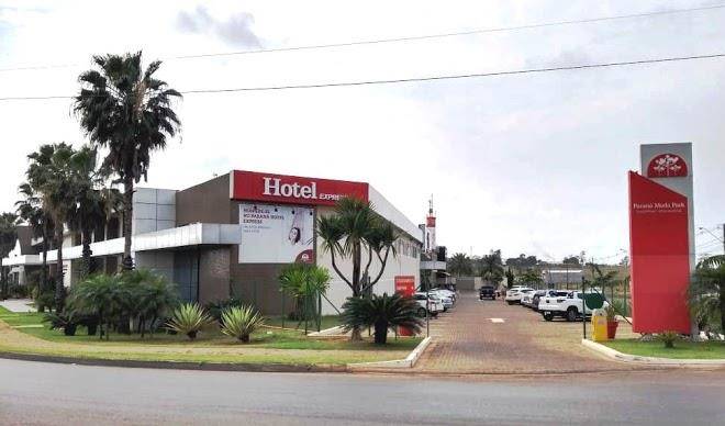 Parana Hotel Express Cianorte Pr Image