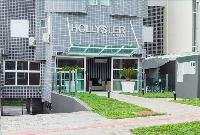 Hollyster hotel
