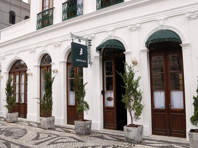Hotel johnscher by san juan hoteis