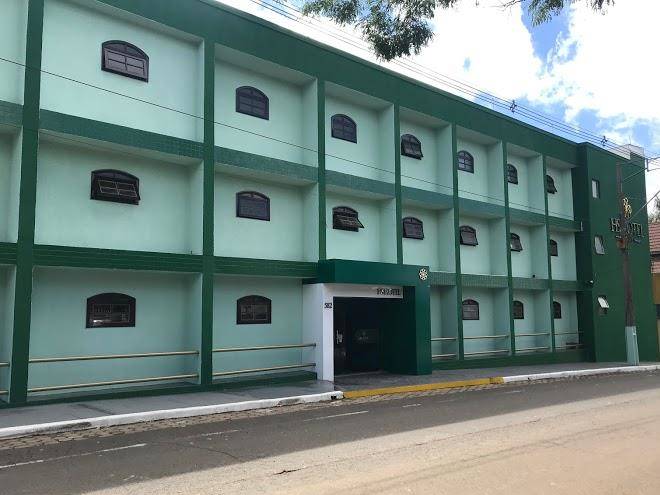 Hs hotel ibaiti