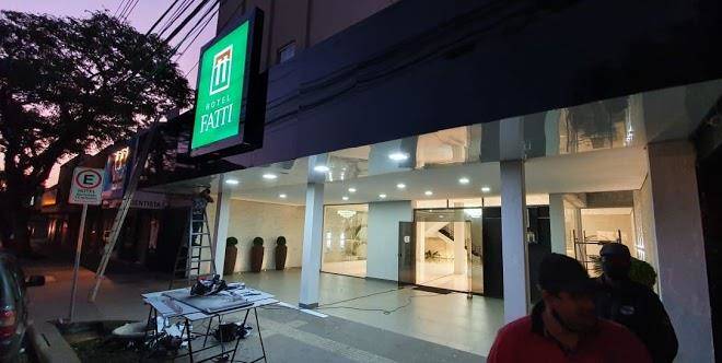 Hotel fatti