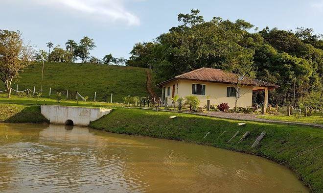 Recanto da mata morretes