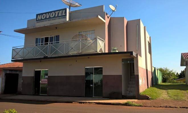 Hotel nova tebas