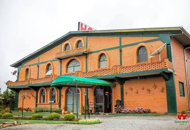 Hotel blumenpark