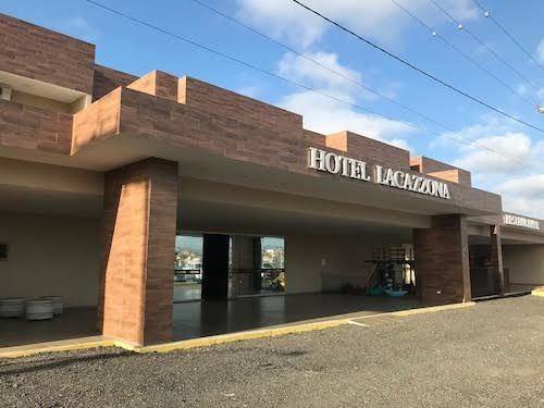 Hotel lacazzona