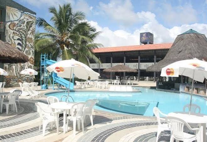 Hotel canariu's d'gaibu