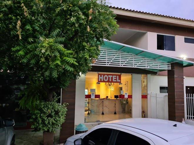 Hotel via oeste
