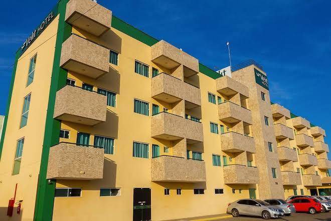 Velit hotel