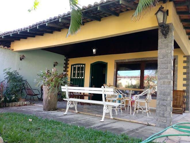 Recanto exuberante das palmeiras em cabo frio