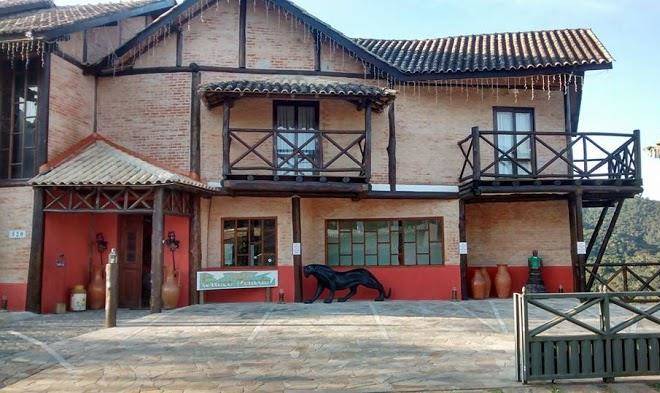 Pousada terraco penedo