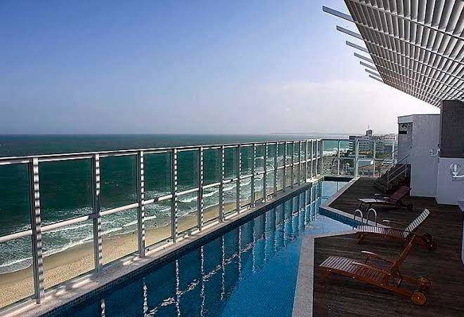 Hotel brisa tropical de macae