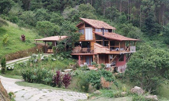 Reserva tres picos chales