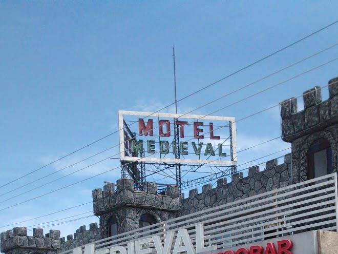 Motel medieval