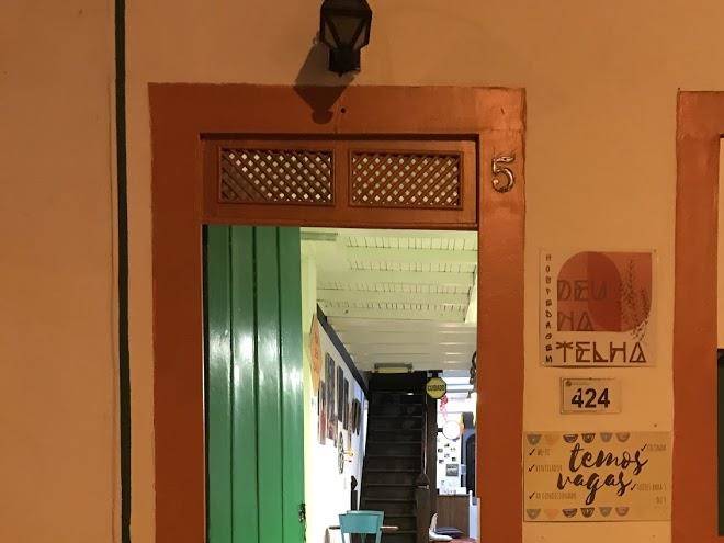 Deu na telha hospedagem