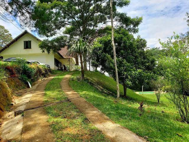 Sitio tres porteiras