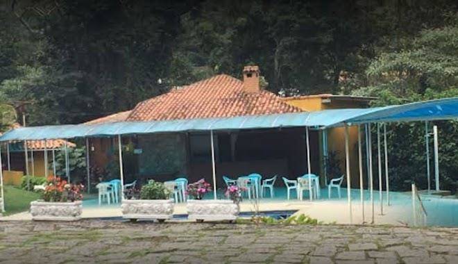 Riverside park hotel