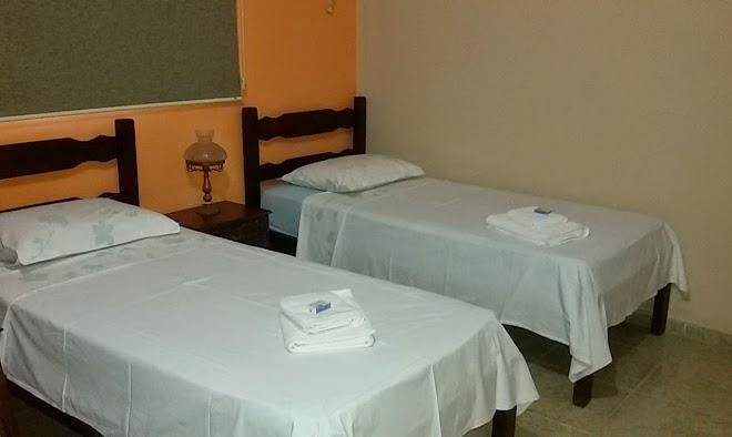 Aquarela cama e cafe
