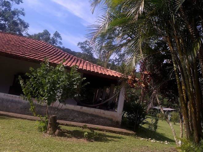 Terra vida humus e hospedagem