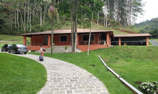 Hipica e pousada pelajo