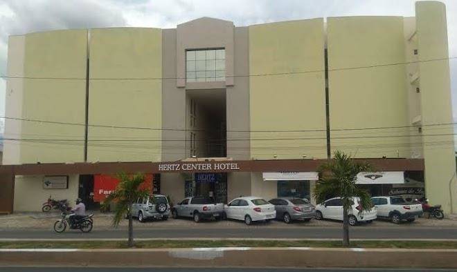Hertz center hotel