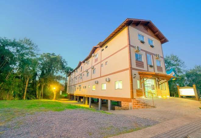 Hotel petrov