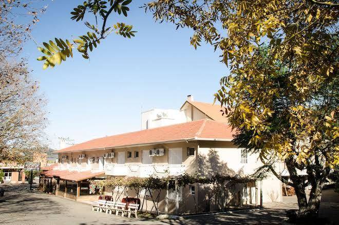 Dona adelia hotel e restaurante