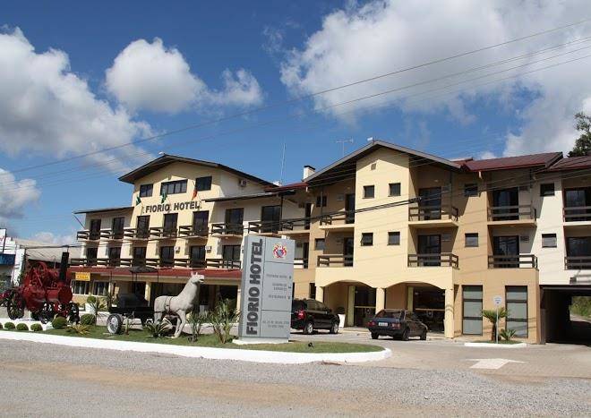 Hotel fiorio flores da cunha