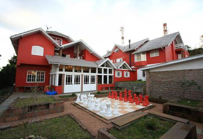 Aardvark inn