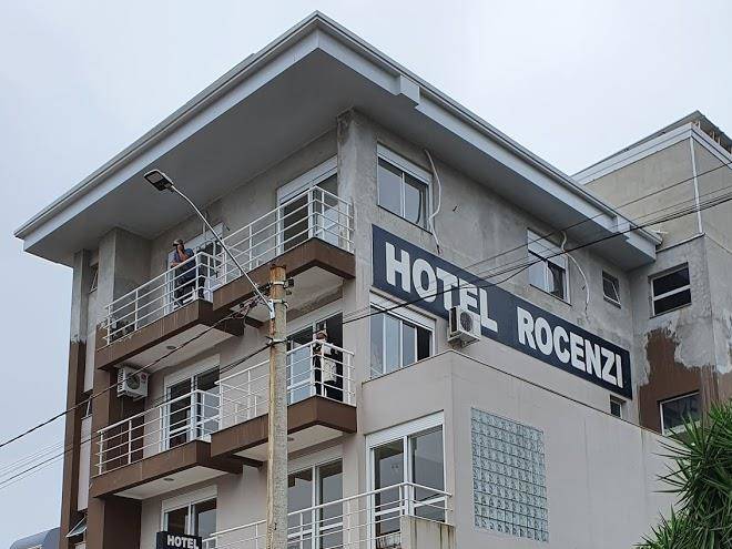 Hotel rocenzi
