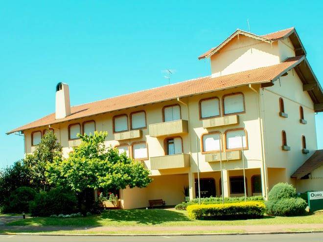 Hotel ouro verde