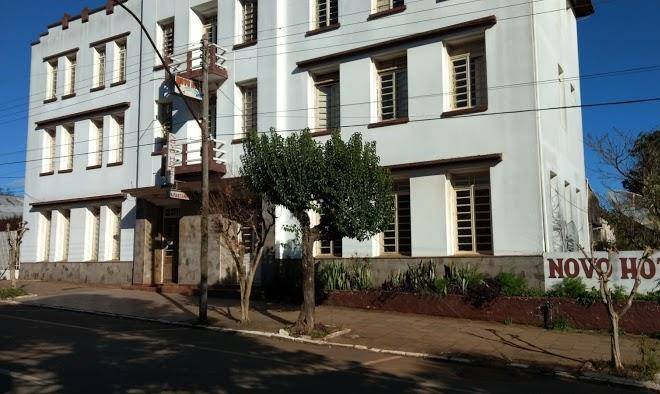 Novo hotel
