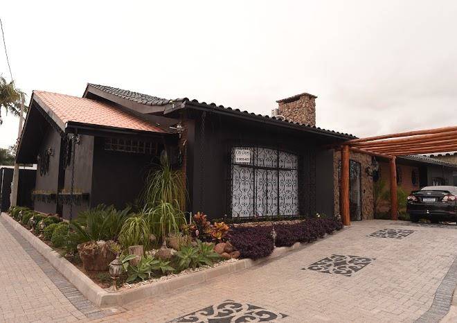 Ivlas boutique hotel