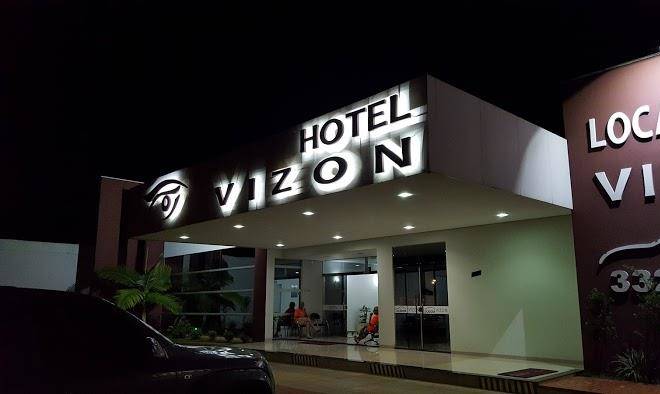 Hotel e locadora vizon
