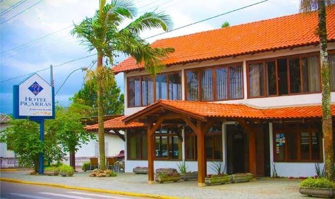 Hotel picarras