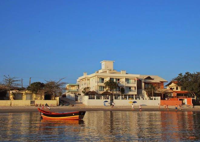 Areia branca pousada