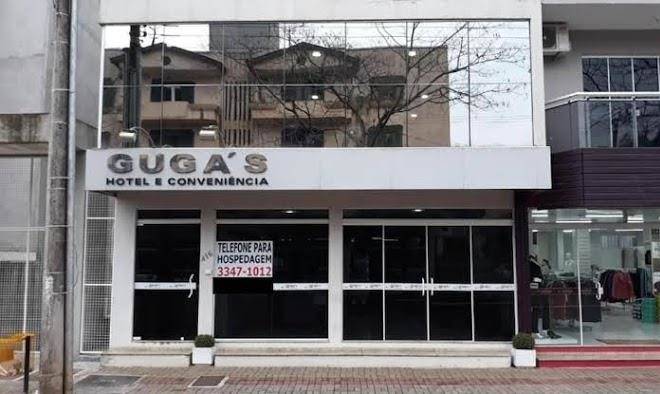 Guga's hotel e conveniencia