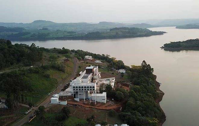 Esuites ita resort & eventos by atlantica