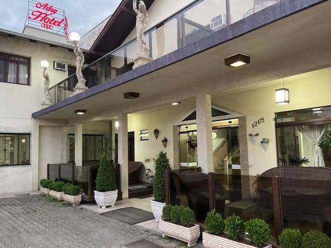 Adry hotel
