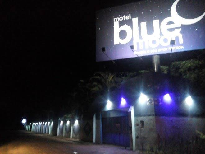 Motel blue moon