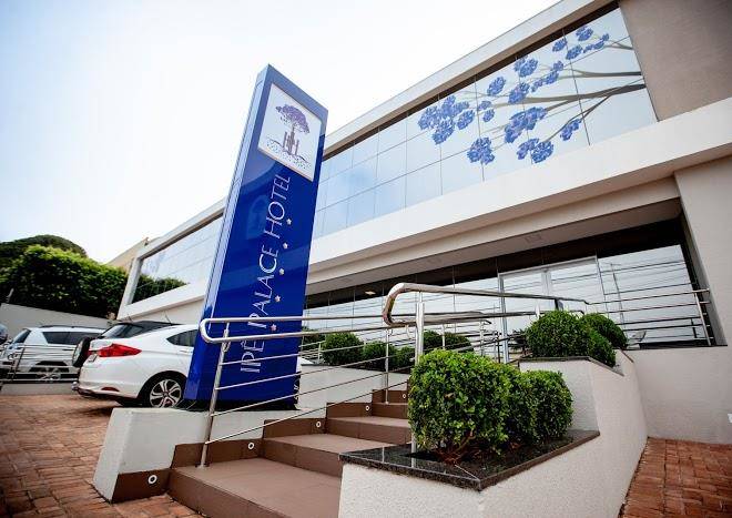 Ipe palace hotel