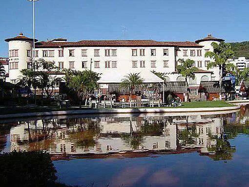 Grande hotel do lago