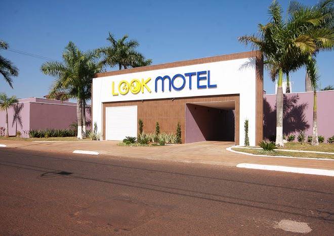 Look bahamas motel