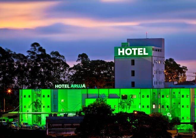 Summit hotel aruja