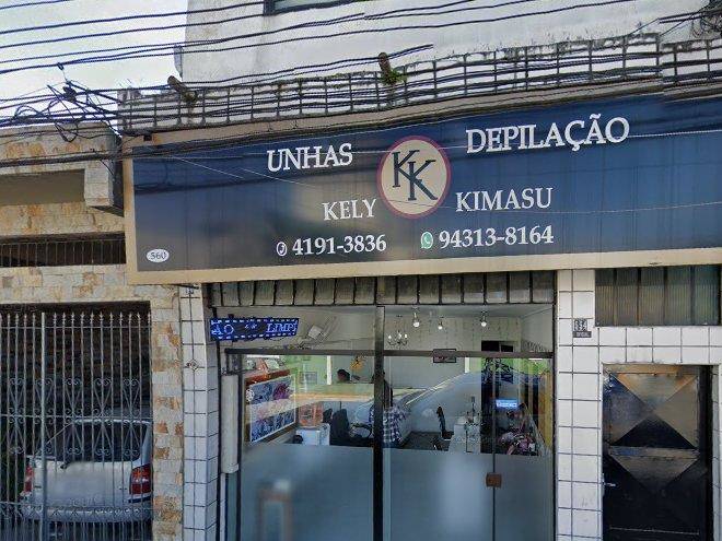 Quarto aconchegante em ambiente familiar