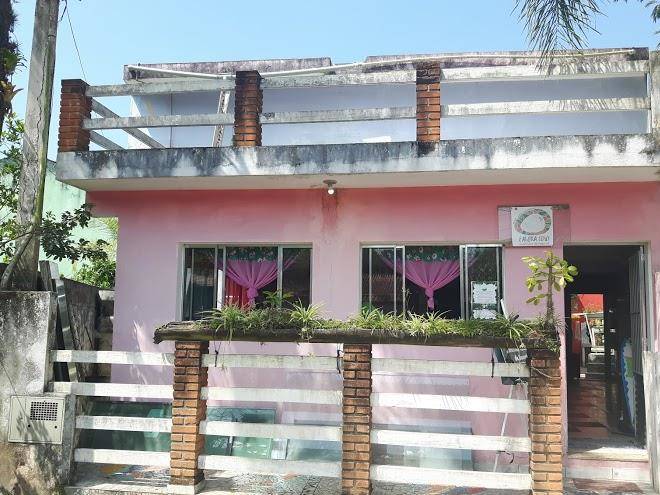 Hospedaria jubarte cama comida e arte
