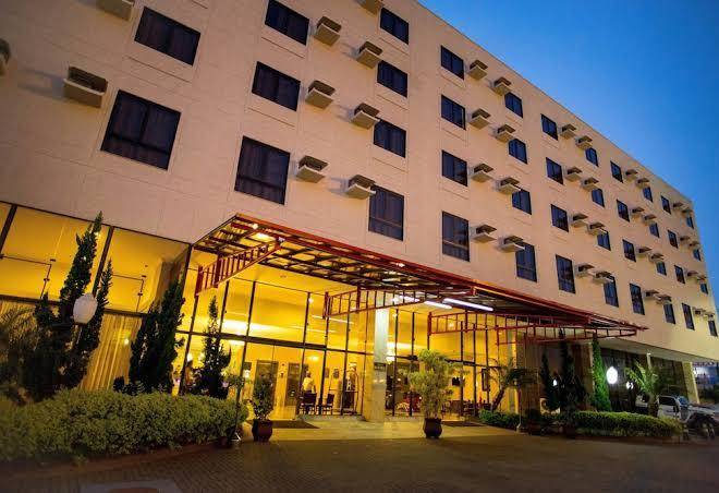 Hotel dan inn anhanguera