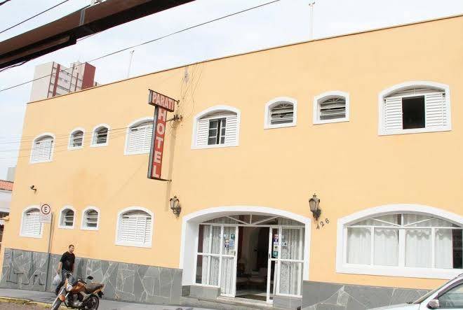 Hotel parati